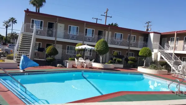 Willow Tree Lodge 5